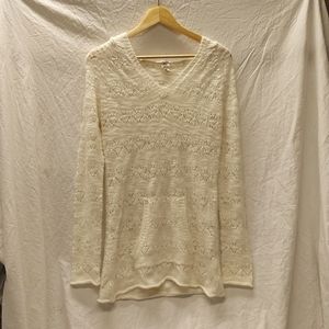 Aventura • hooded long sleeve sweater tunic